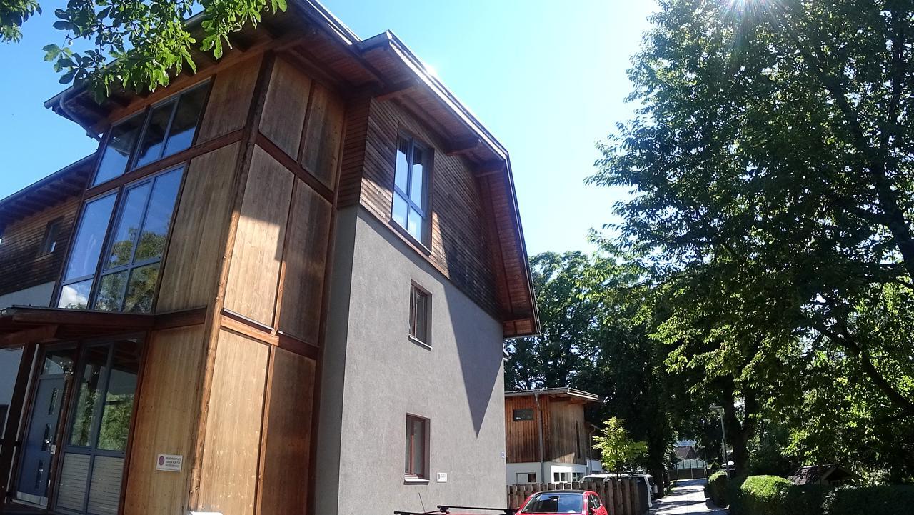 City Apartment Hall Hall in Tirol Exterior photo
